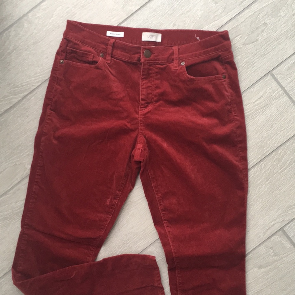 Women’s LOFT modern skinny velour pants size 10